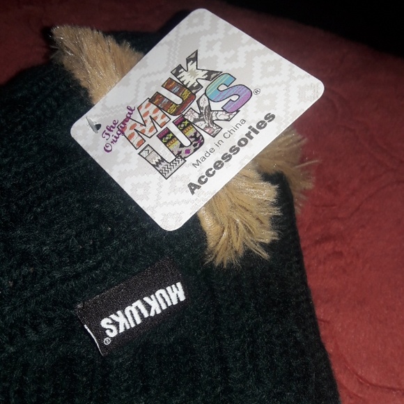 TRADE FOR KIM❄Muk❄ Luk ❄Gloves❄ - Picture 2 of 3